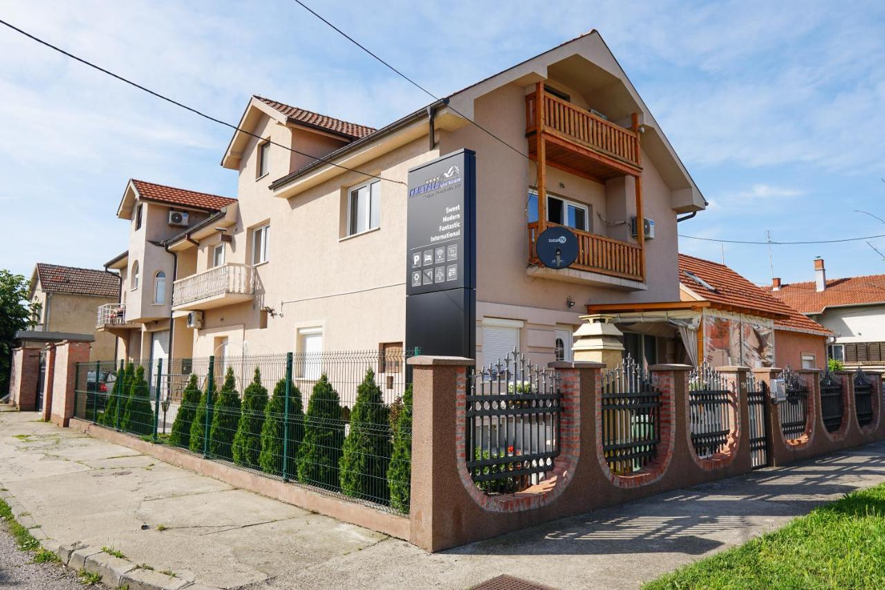Kristall Apartments Šabac Exteriör bild